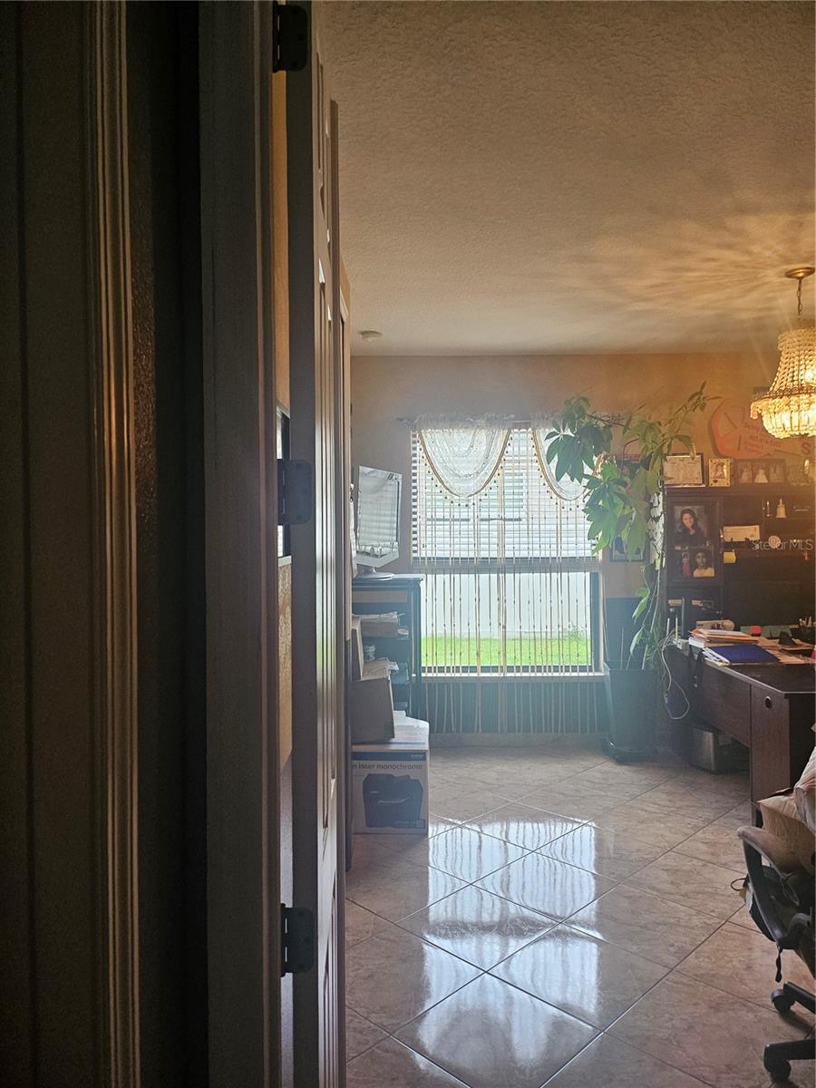 1508 ANGLER AVE — photo 10