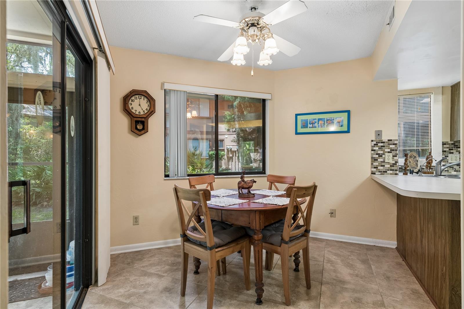35 FAIRWAYS CIR #35 — photo 11
