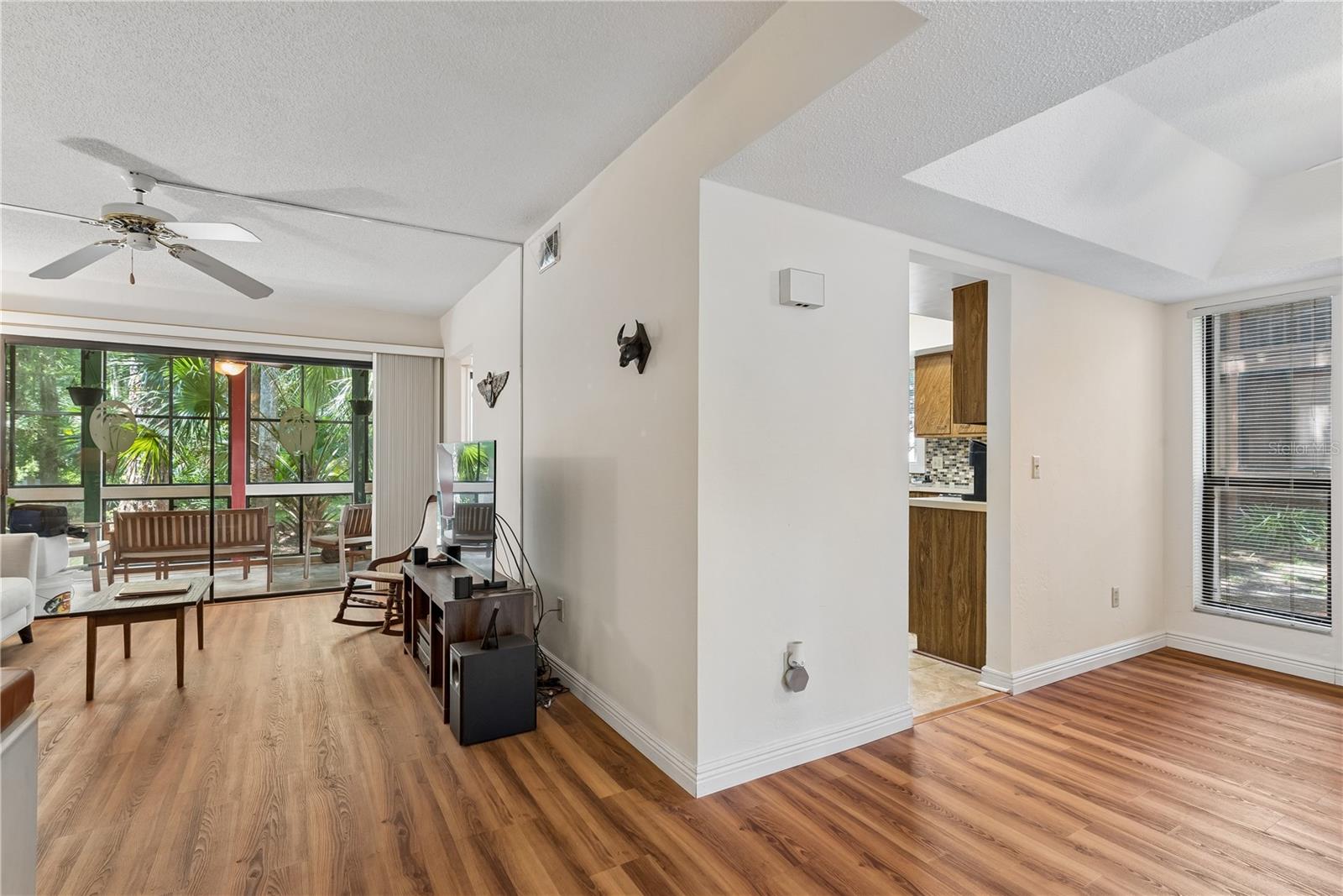35 FAIRWAYS CIR #35 — photo 5