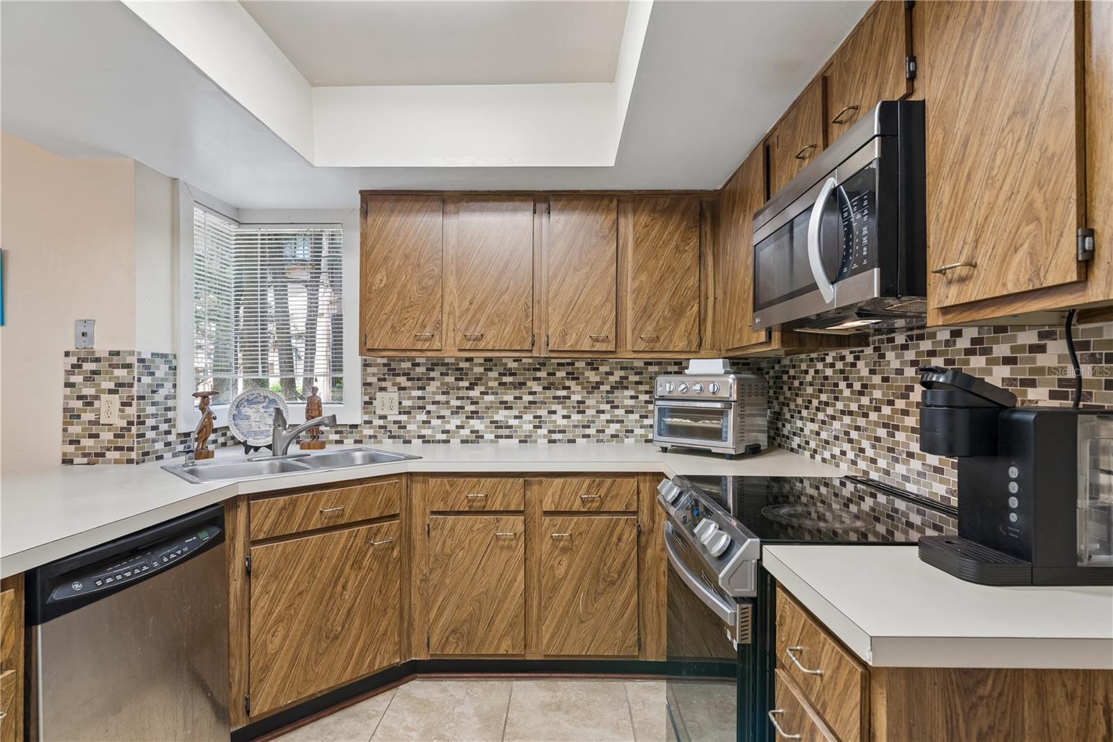 35 FAIRWAYS CIR #35 — photo 8