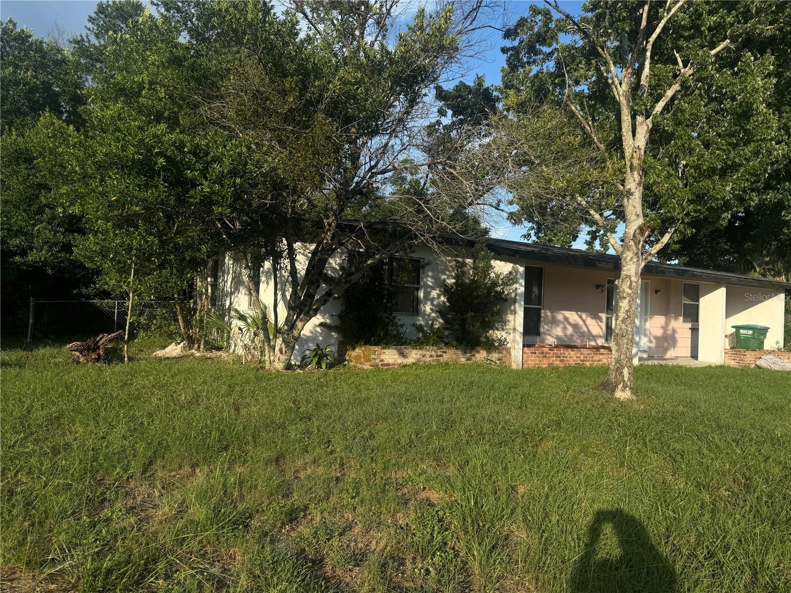 589 EAST NORMANDY  BLVD. — photo 3