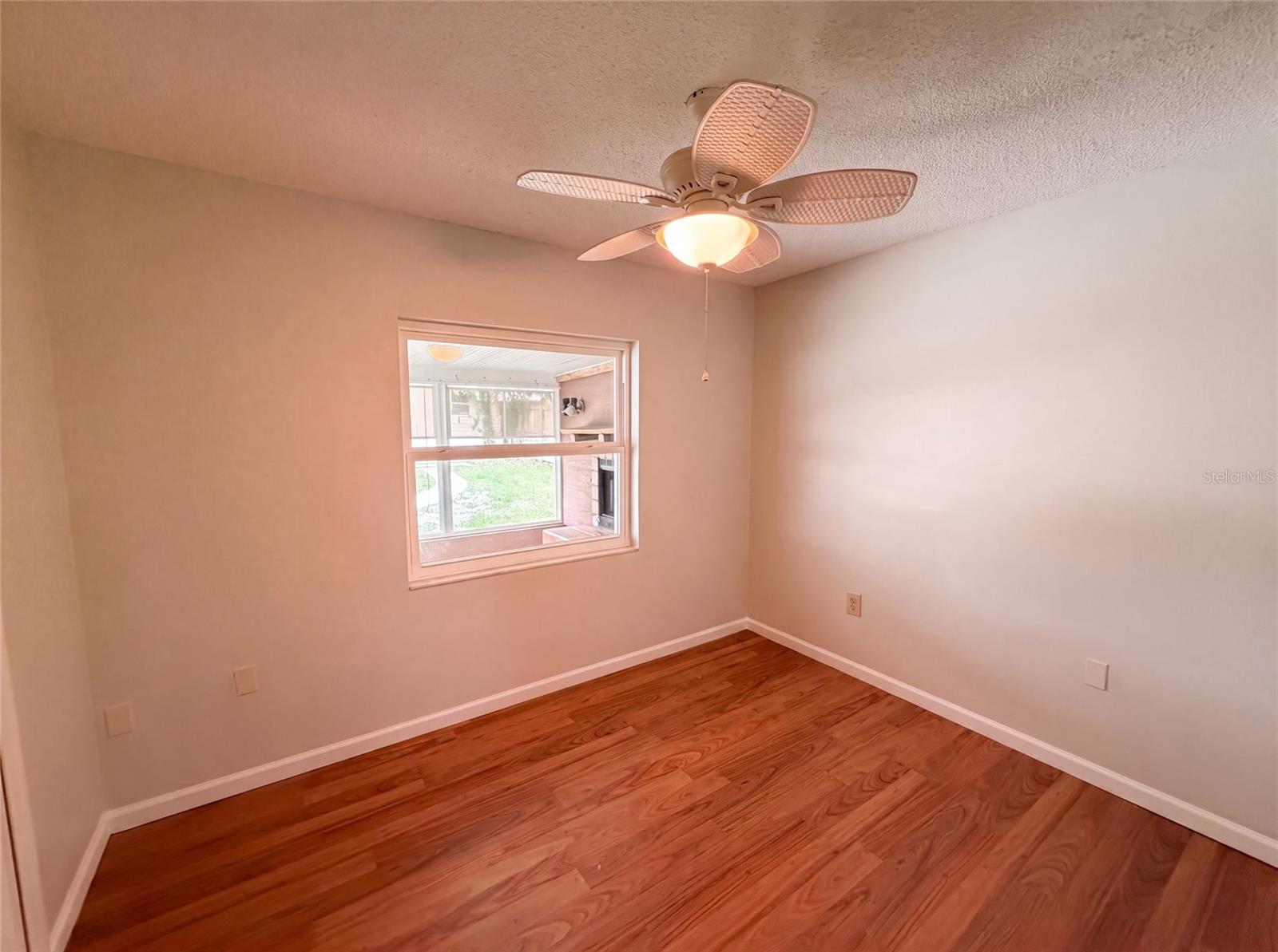 466 LELAND DR — photo 7