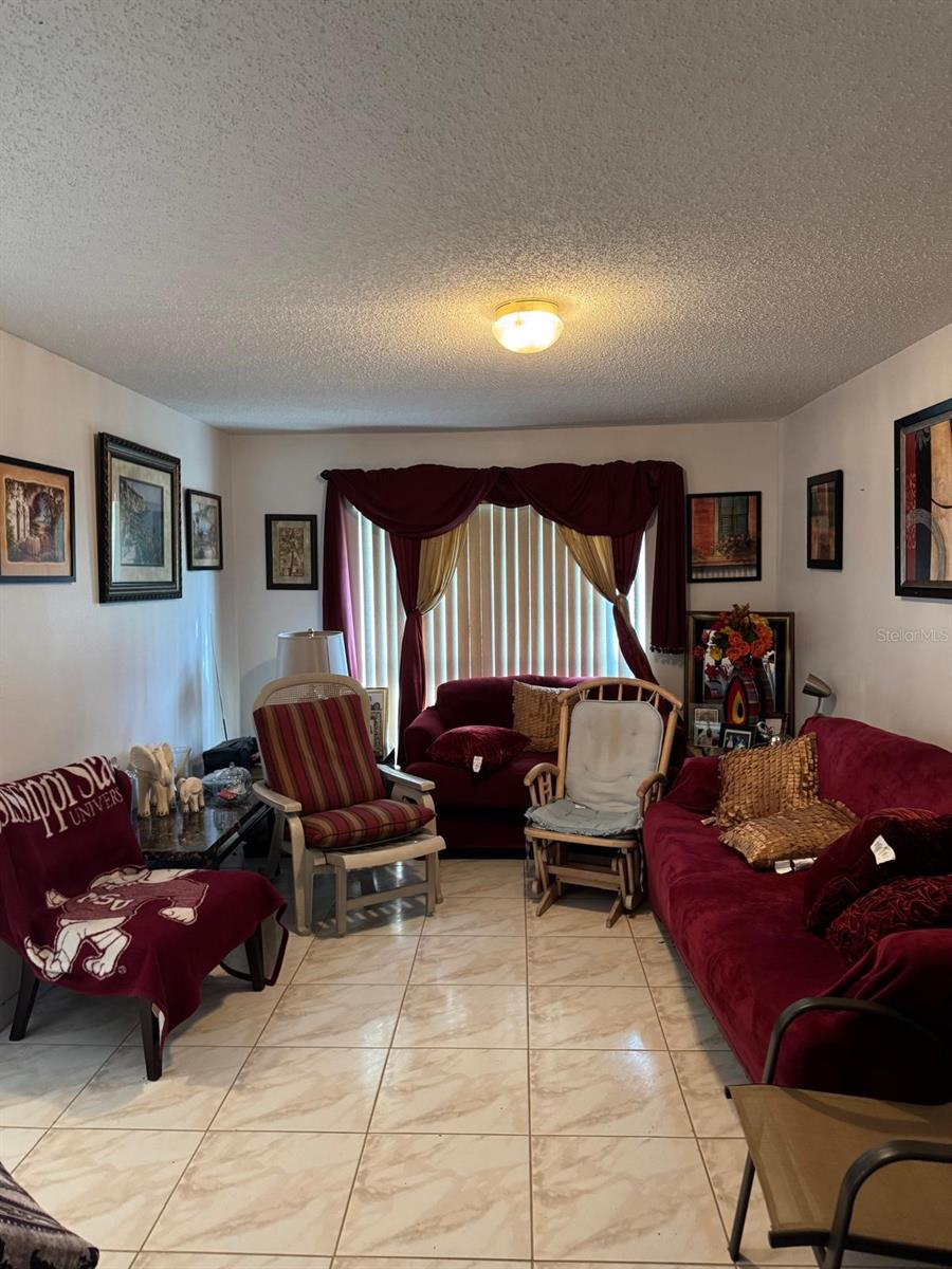 16 RED BARN DR — photo 5