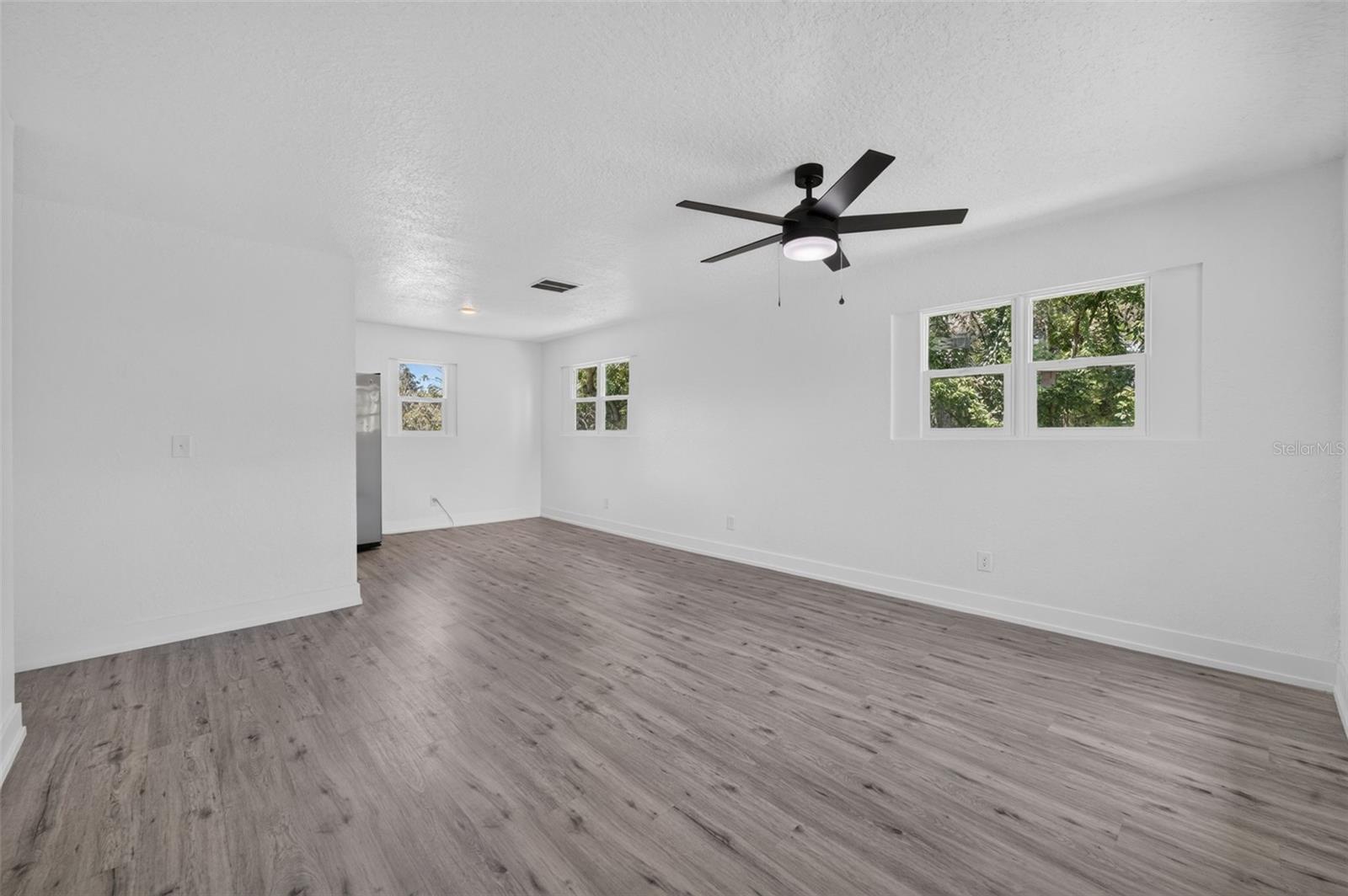 1911 WATER ST — photo 10