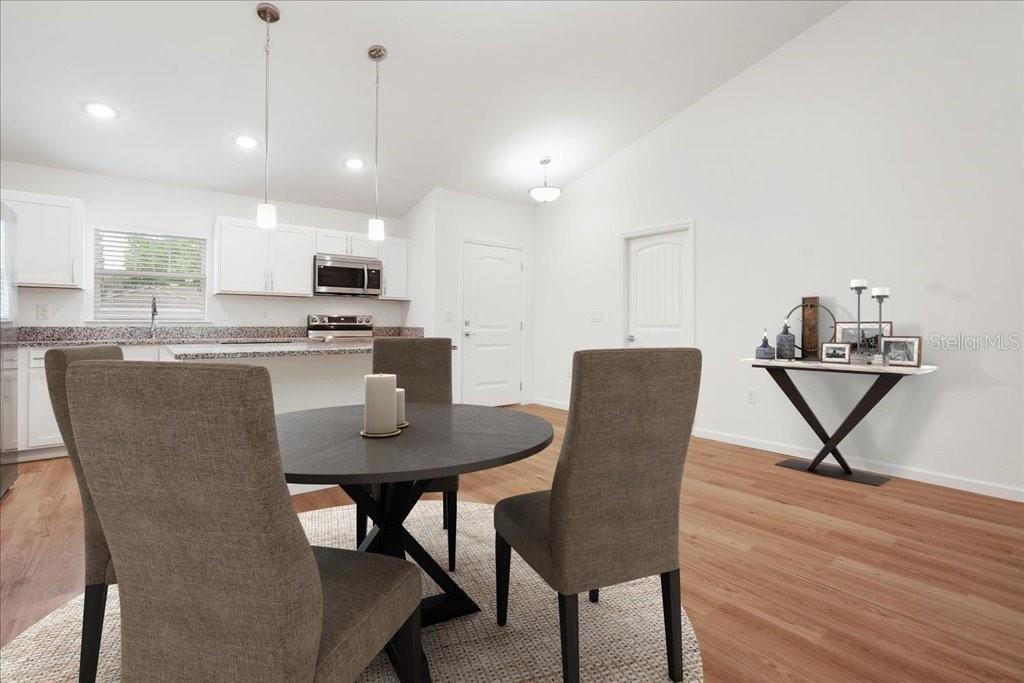 23 WHITTINGTON DR — photo 6