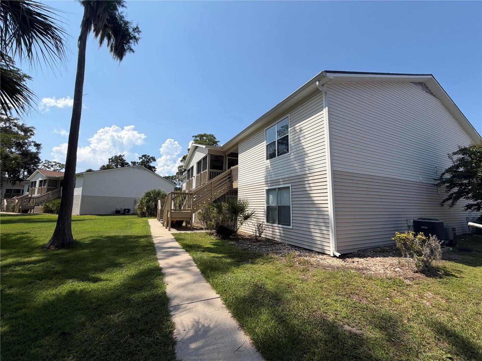1600 BIG TREE RD #A6 — photo 2