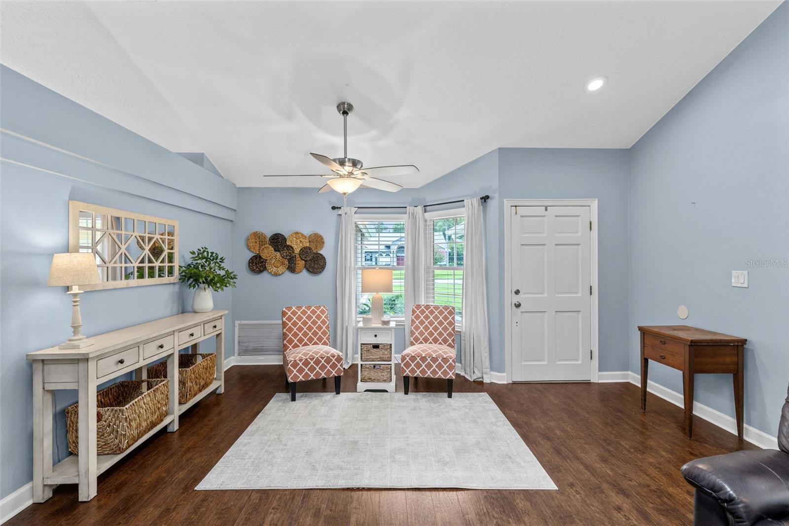 633 PUGH ST — photo 5