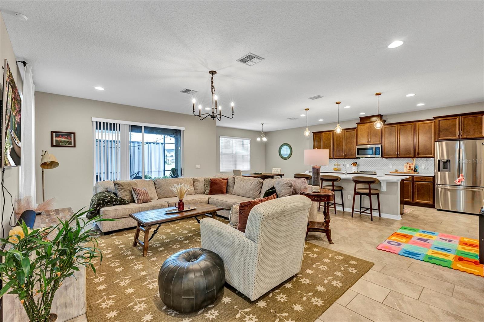 4504 LATIMER WAY — photo 11