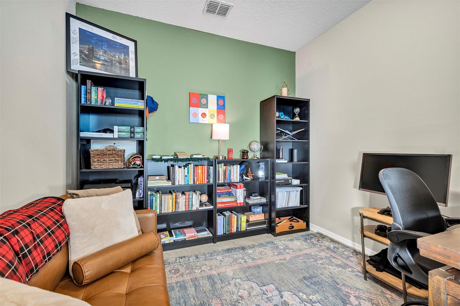 4504 LATIMER WAY — photo 9