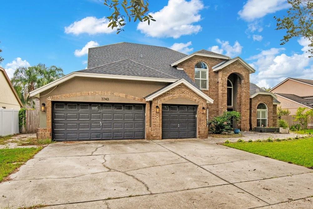 3743 GATLIN WOODS DR — photo 2