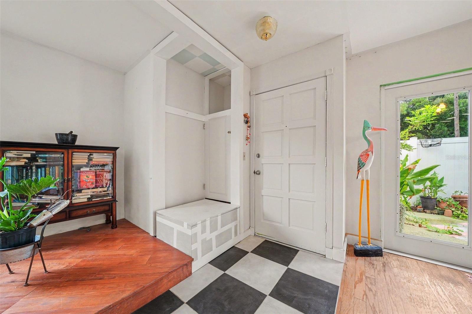 102 DORCHESTER SQ — photo 7