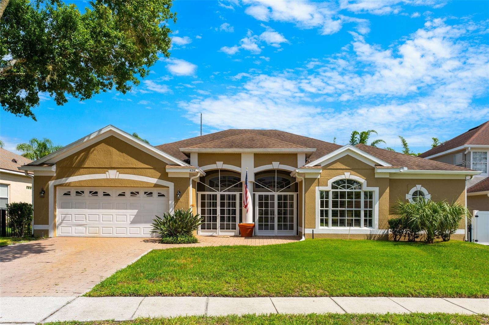 426 PALM CREST LN — photo 2