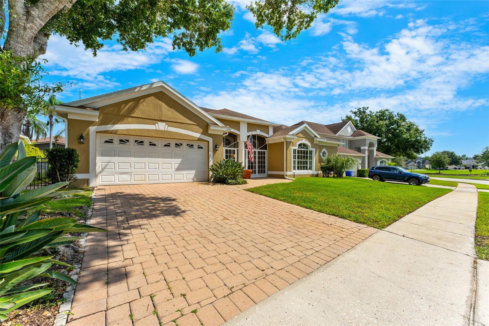 426 PALM CREST LN — photo 5