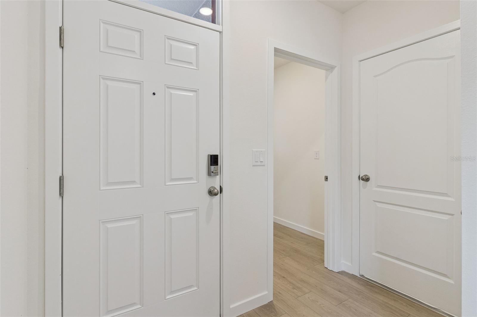 1347 GRAND FLORA LN — photo 2