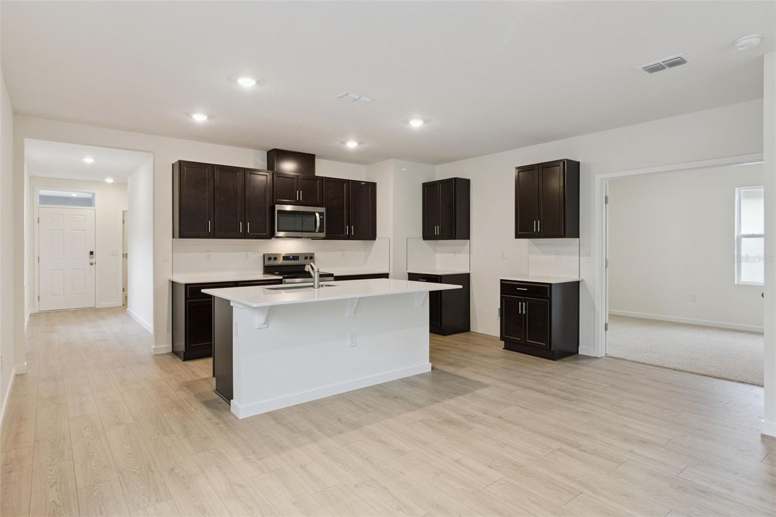1347 GRAND FLORA LN — photo 12