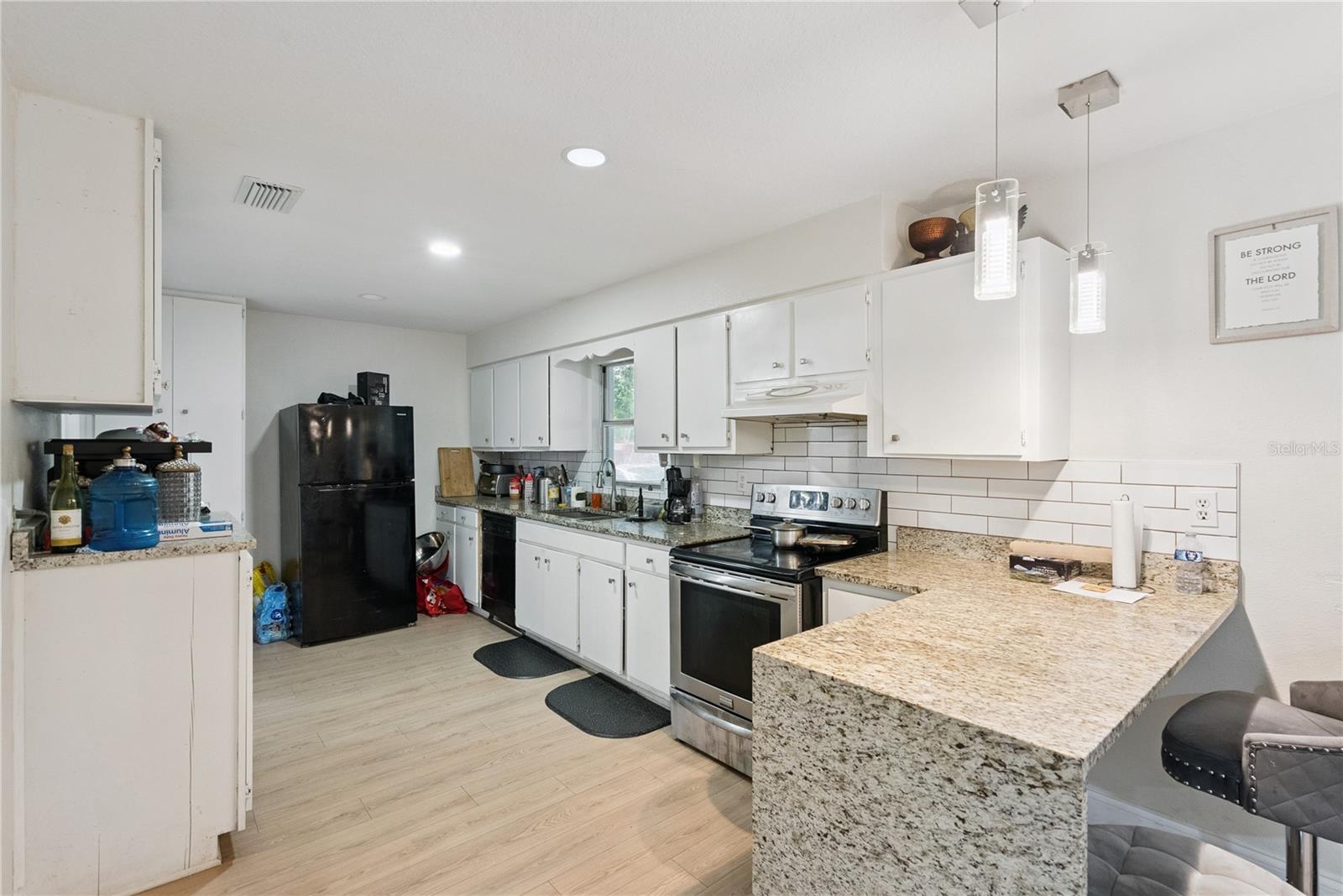 461 VIHLEN RD — photo 10