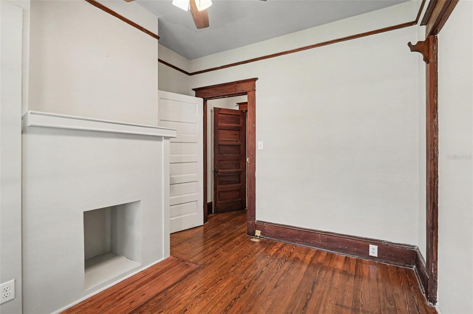 309 S PARK AVE #109 — photo 12