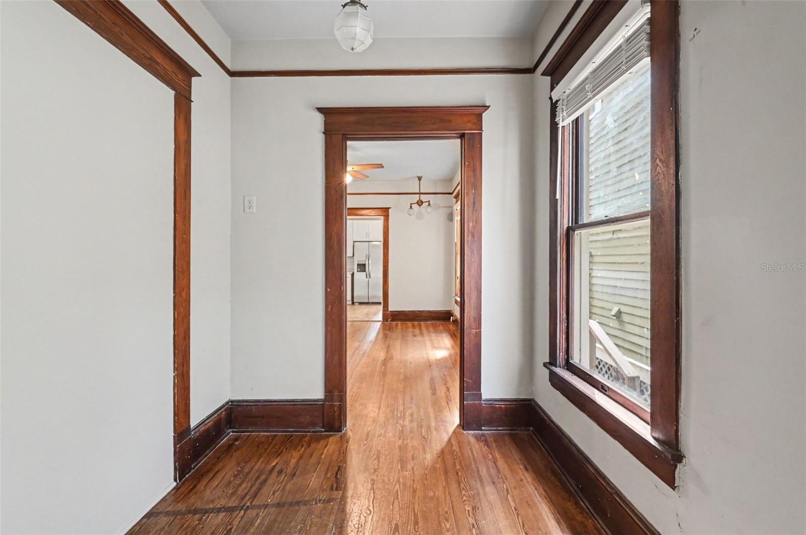 309 S PARK AVE #109 — photo 4