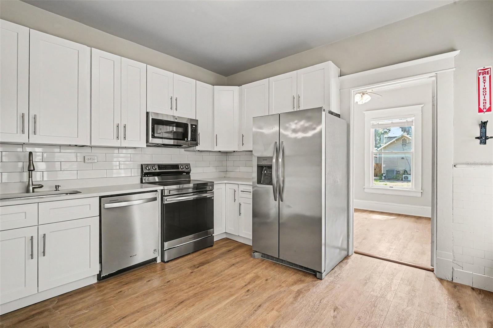 309 S PARK AVE #109 — photo 7