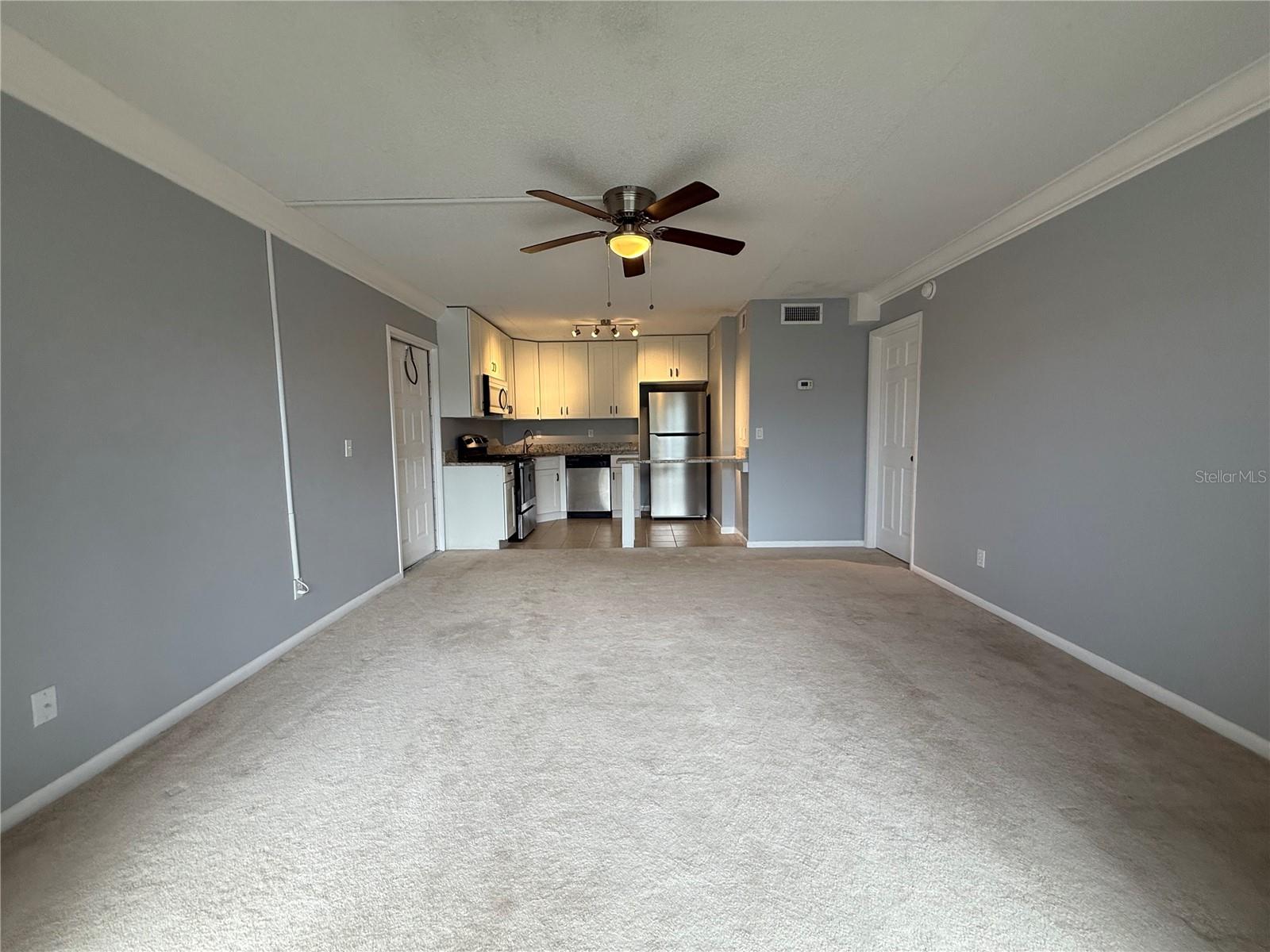 927 S PINE RIDGE CIR #G2 — photo 7
