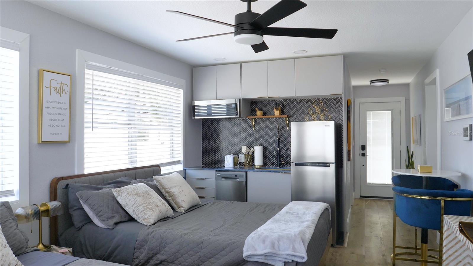 137 N HOLLYWOOD AVE — photo 4