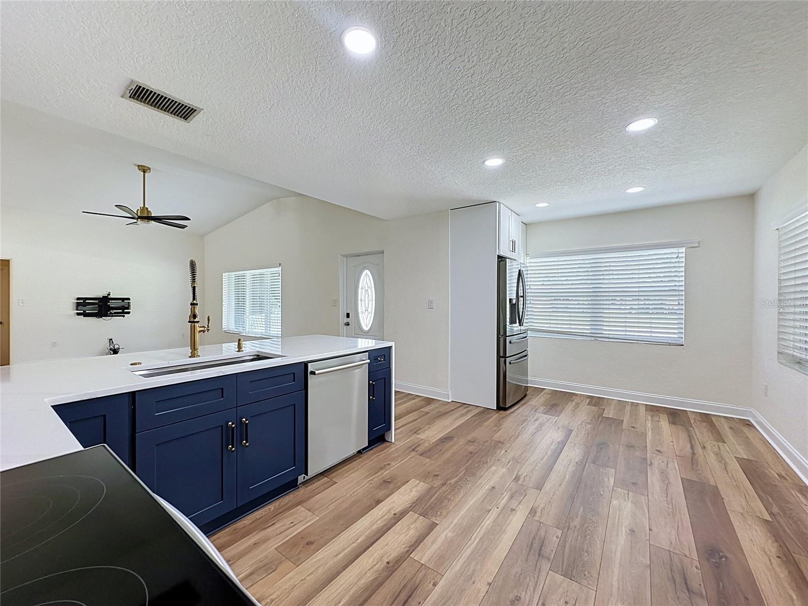 3210 RENLEE PL — photo 9