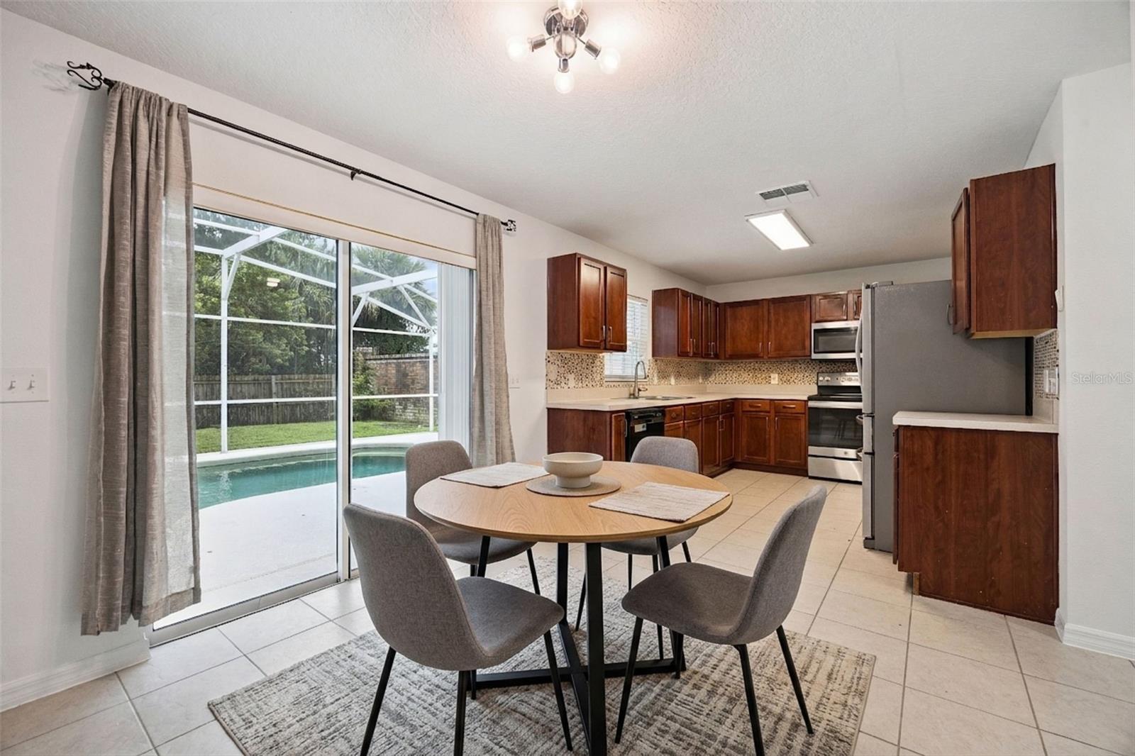 3801 KLONDIKE PL — photo 7