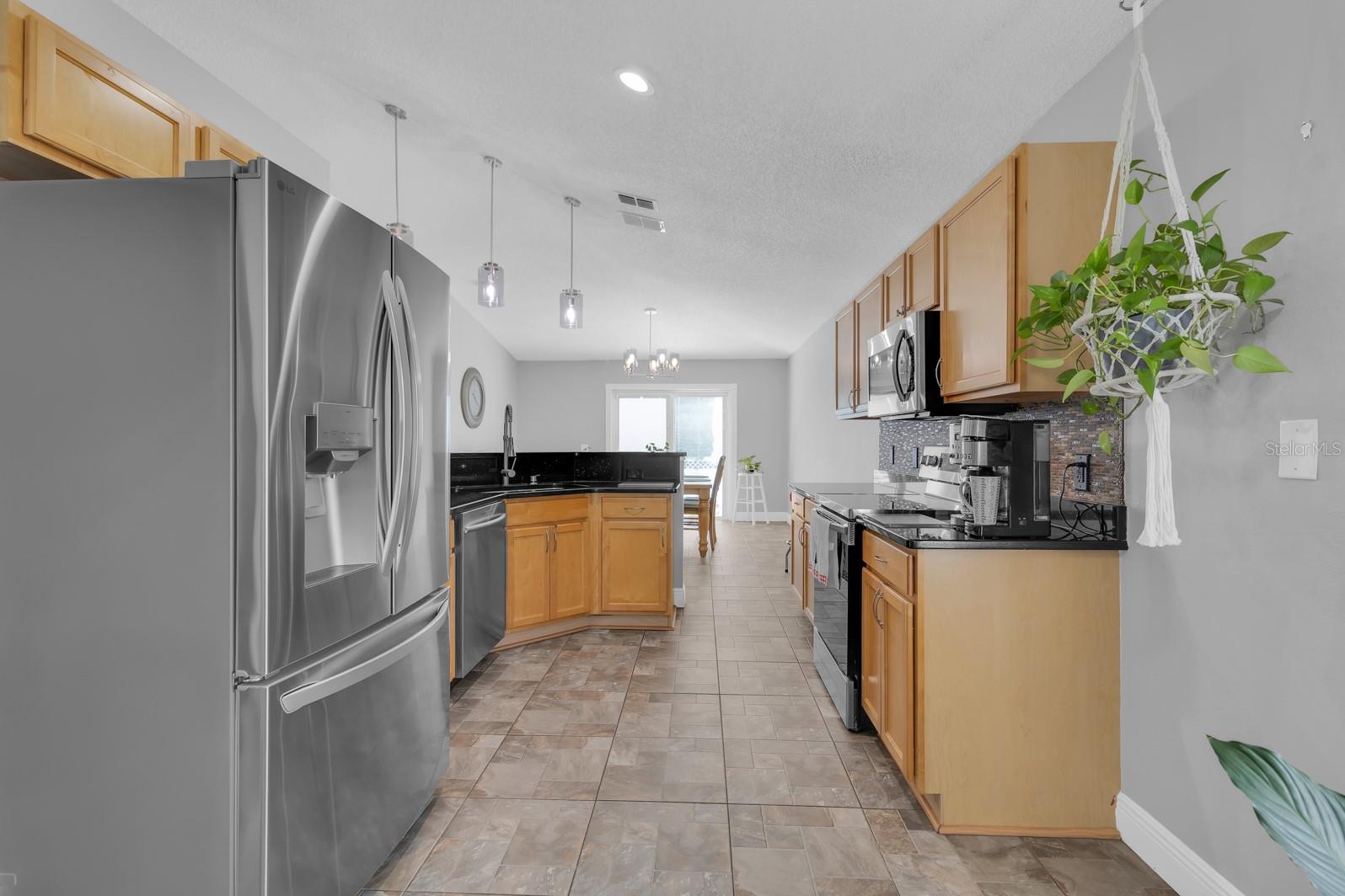 119 CROWN COLONY WAY — photo 12