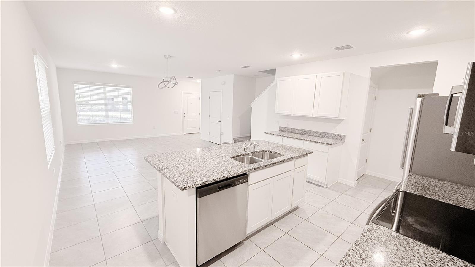 701 COSTA LN — photo 5
