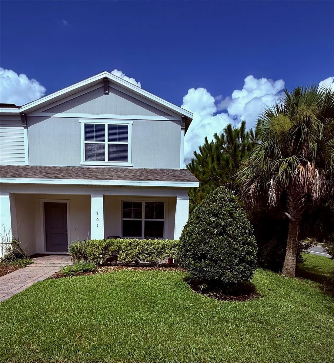 701 COSTA LN
