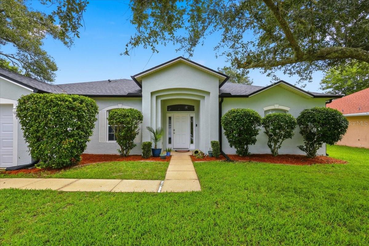 6 BIRDSEYE PL — photo 2