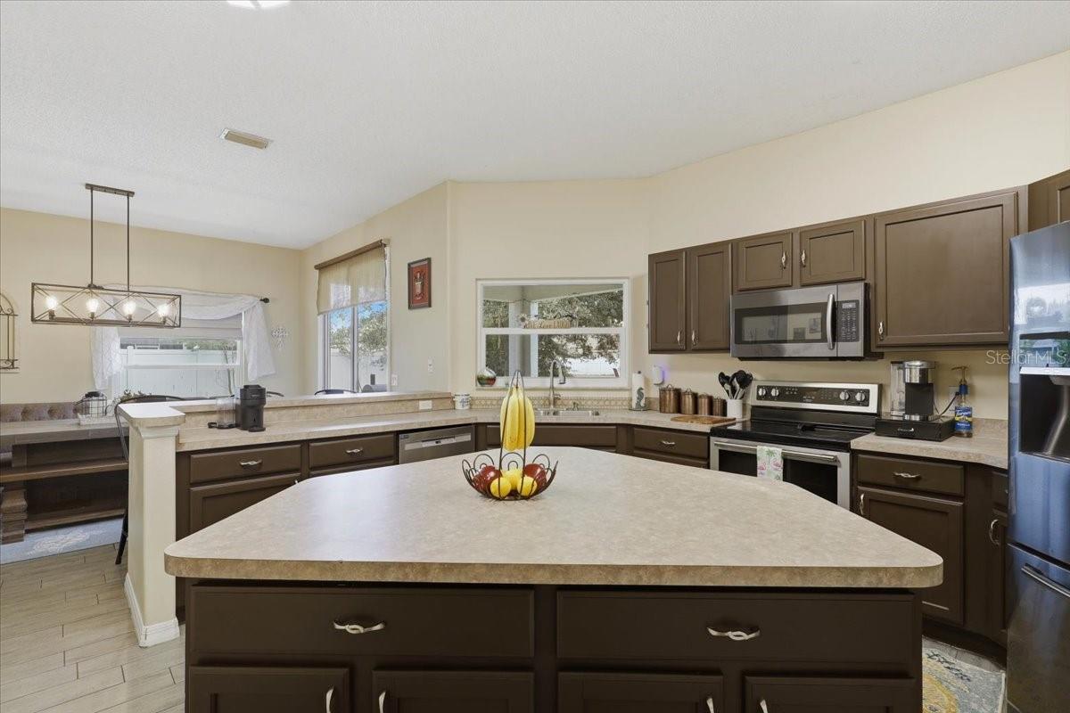 6 BIRDSEYE PL — photo 6