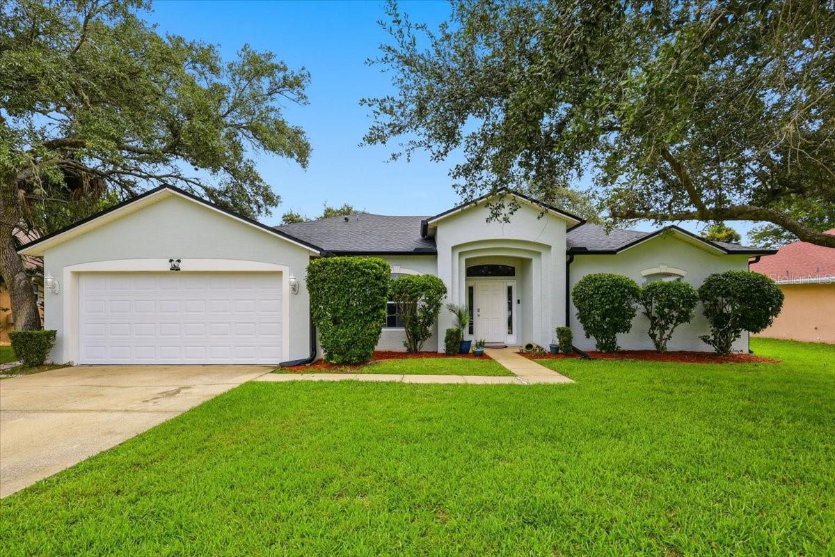 6 BIRDSEYE PL
