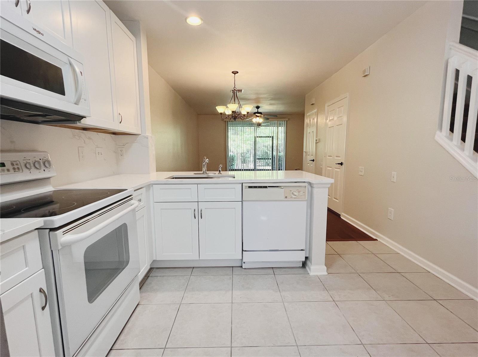 5308 HAWKSTONE DR — photo 4