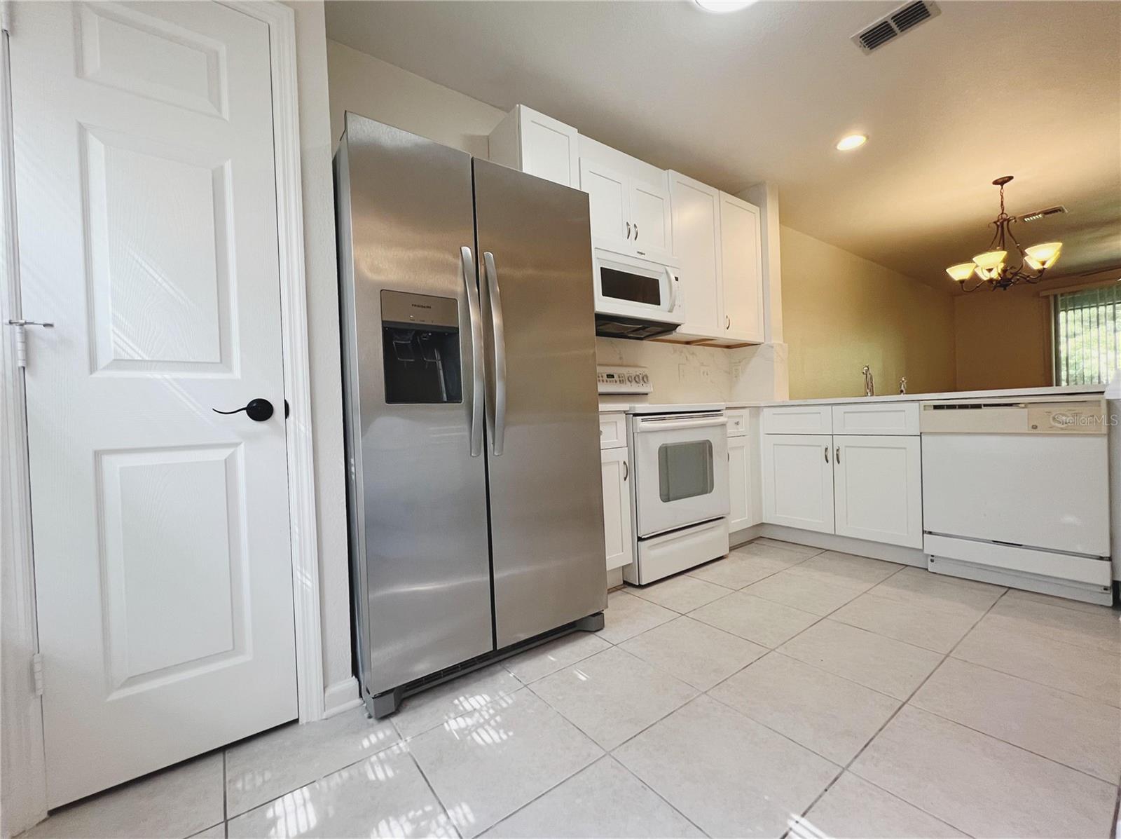 5308 HAWKSTONE DR — photo 9