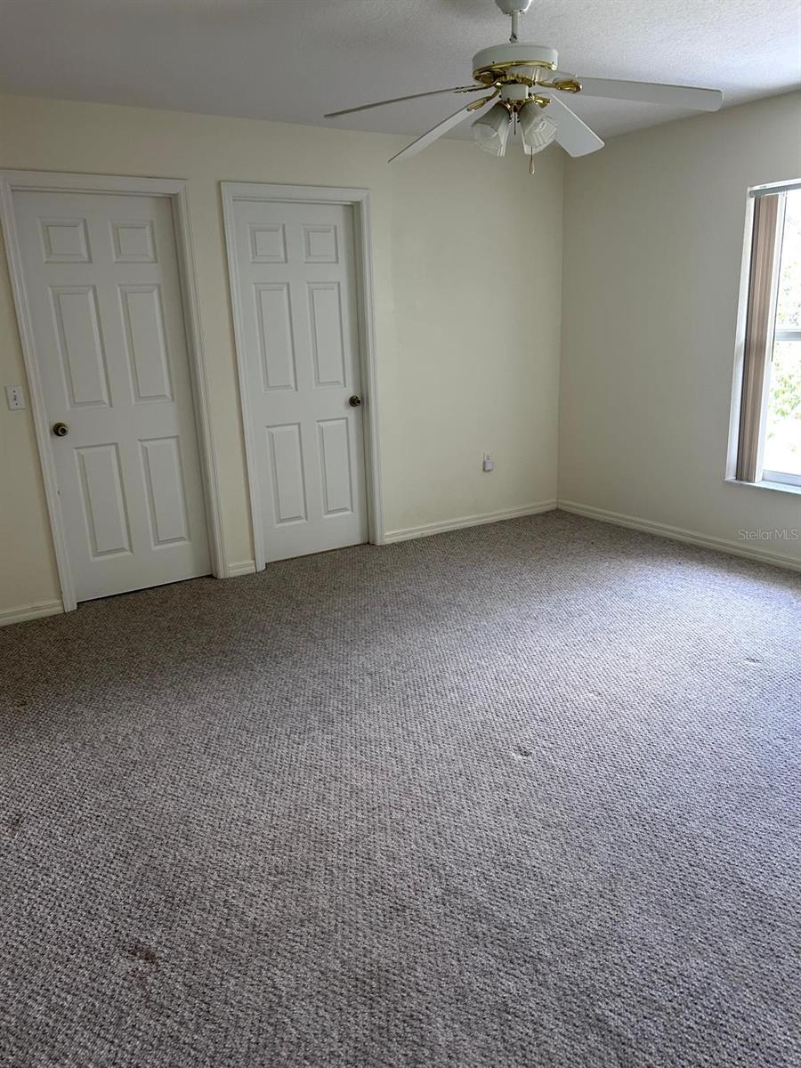 2421 OMAHA DR — photo 9