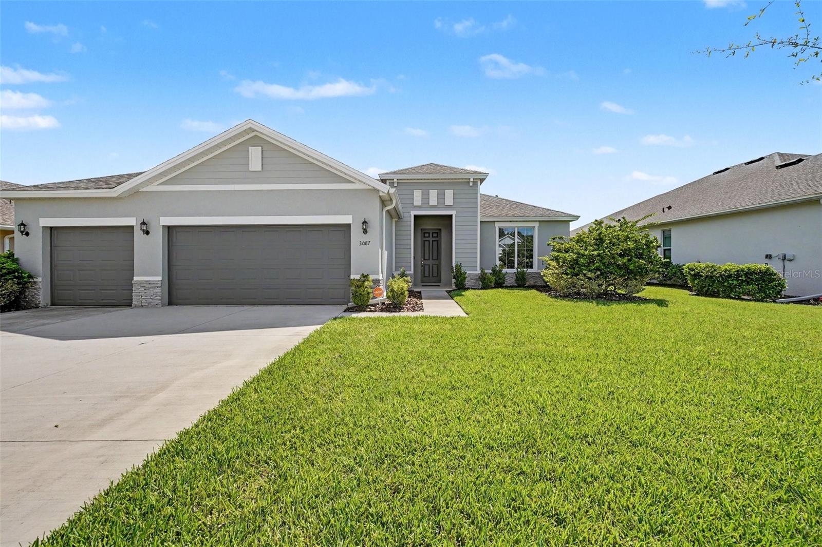 3087 SILVERMINES AVE — photo 3