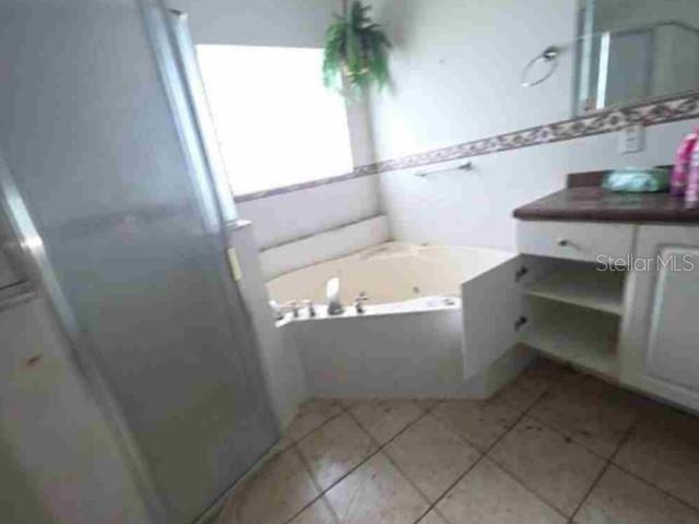 18 WEBELO PL — photo 10