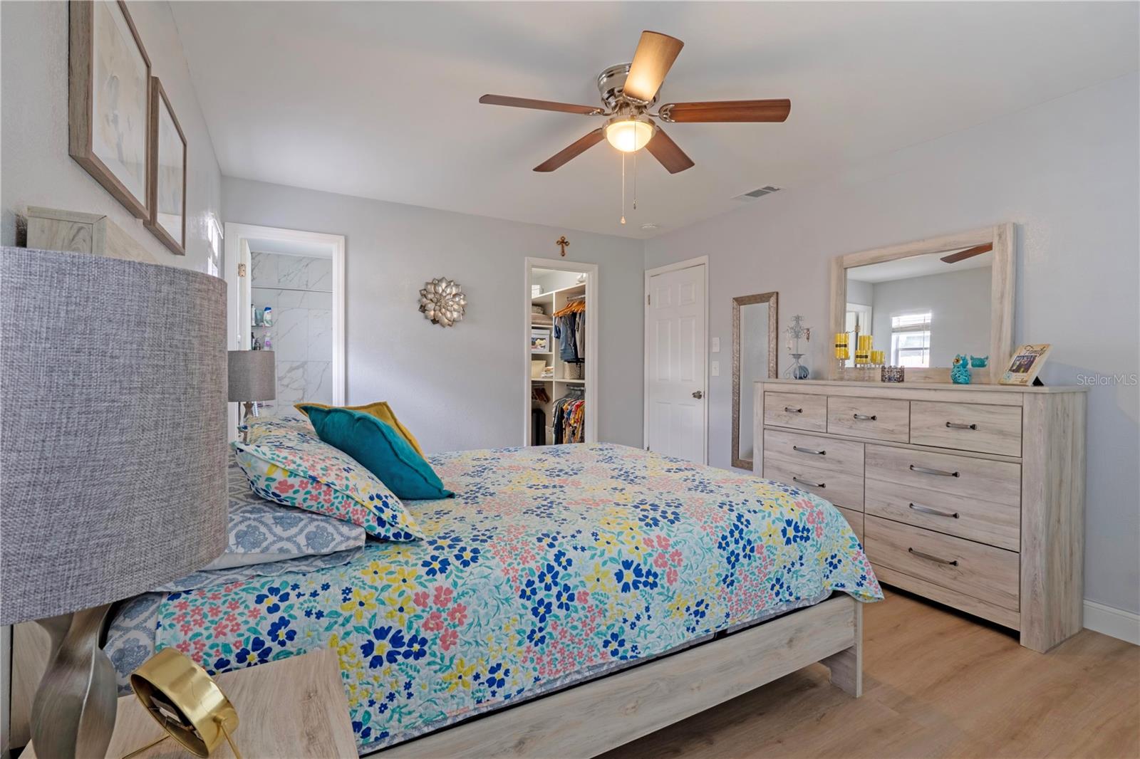 2633 BEAL ST — photo 10