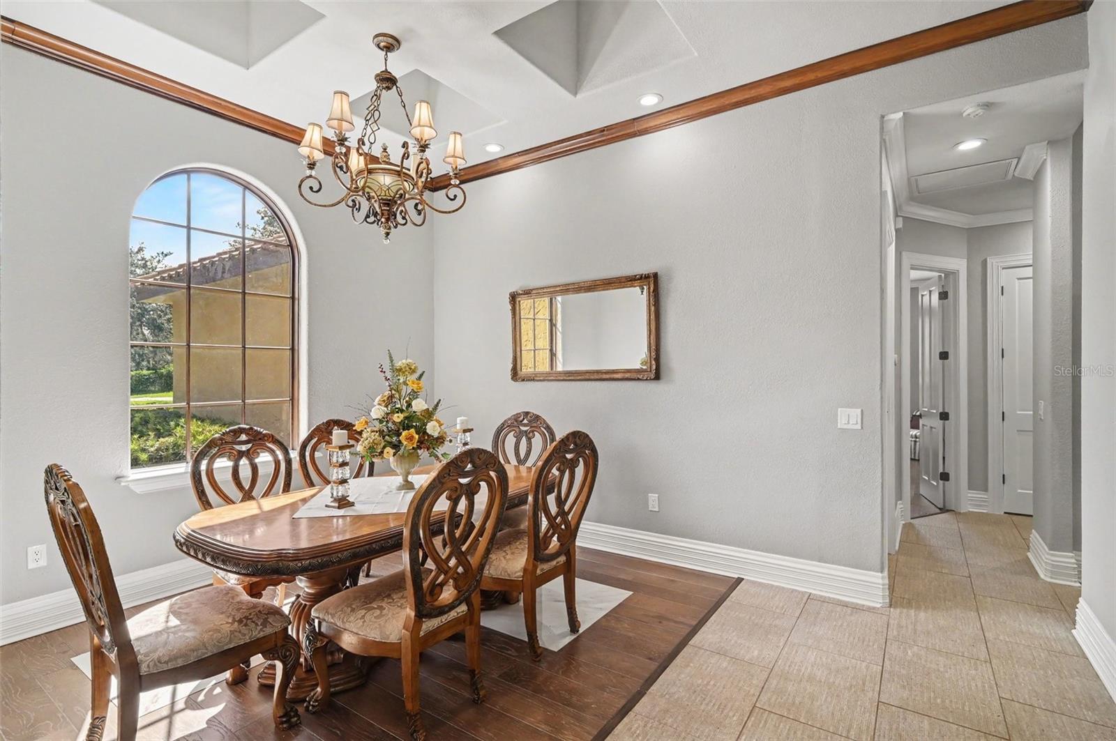2051 LORENE LN — photo 10