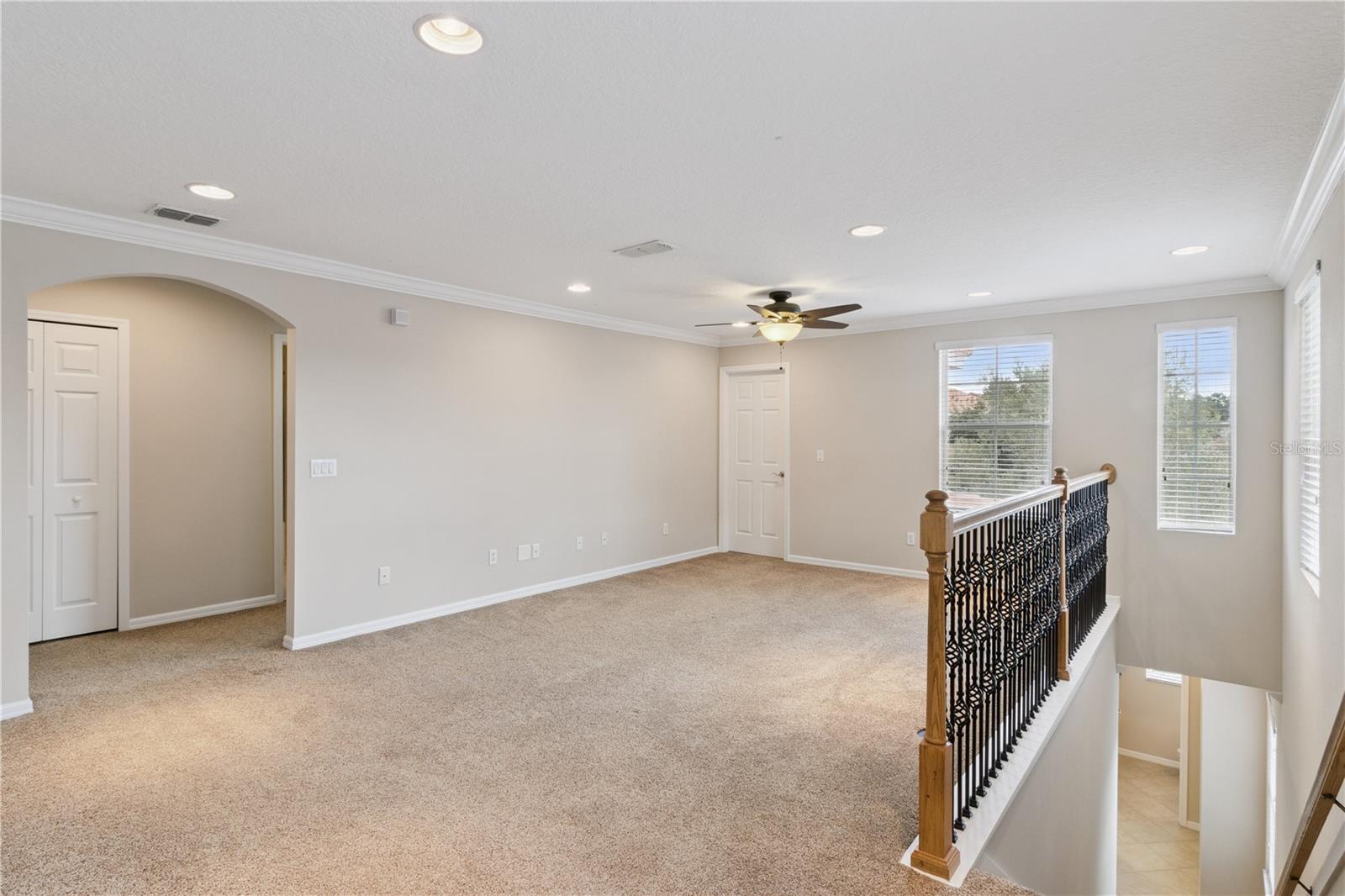 624 VENICE PL — photo 12