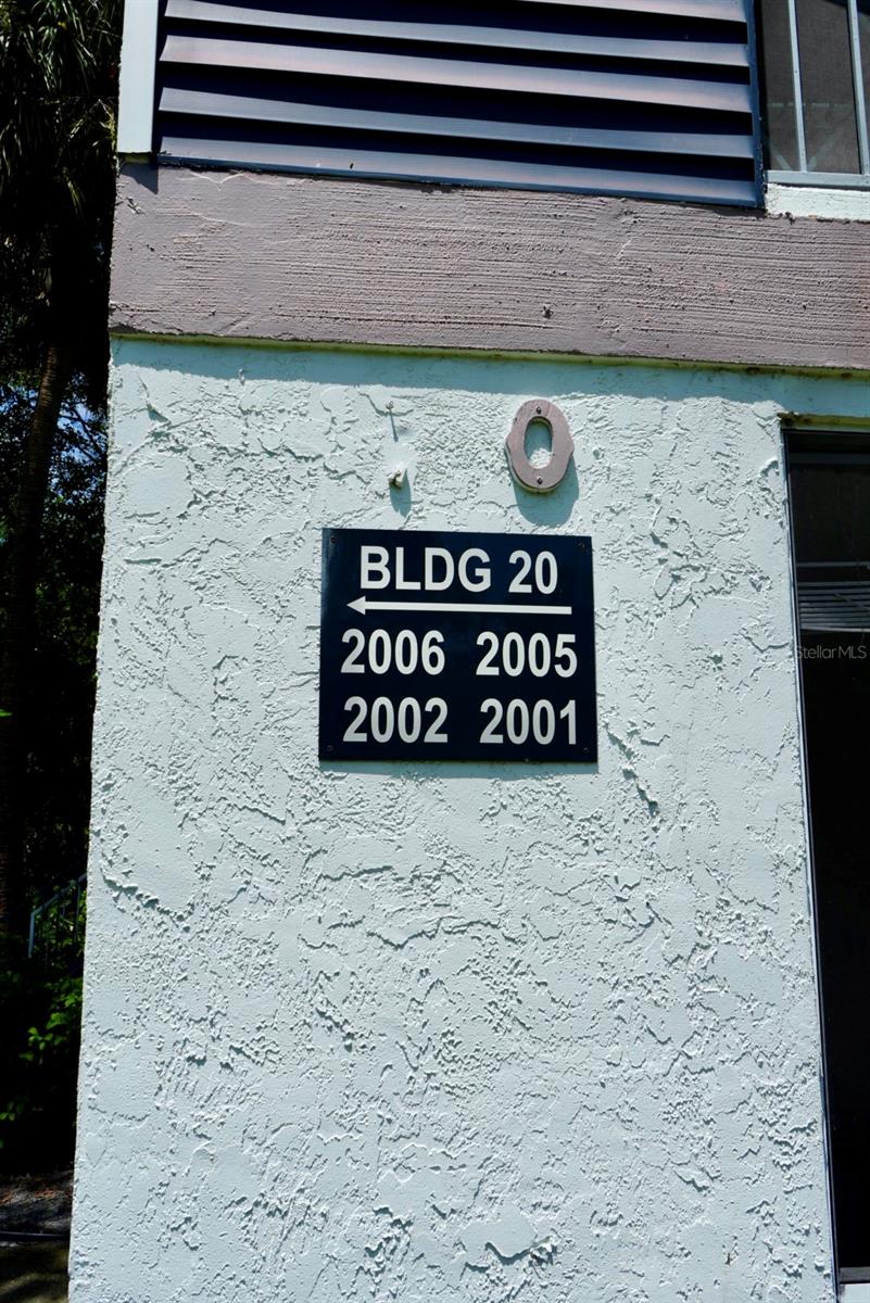 2006 NORTHLAKE DR #2006 — photo 3