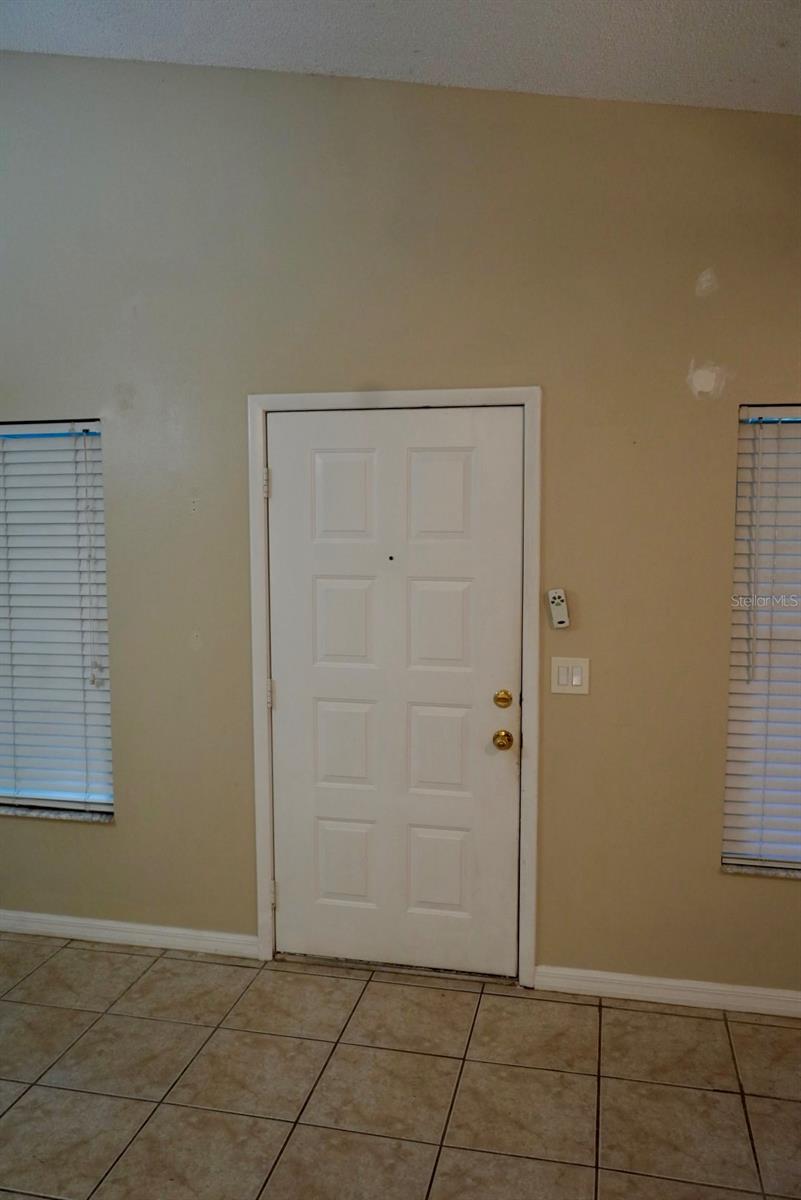 2006 NORTHLAKE DR #2006 — photo 9