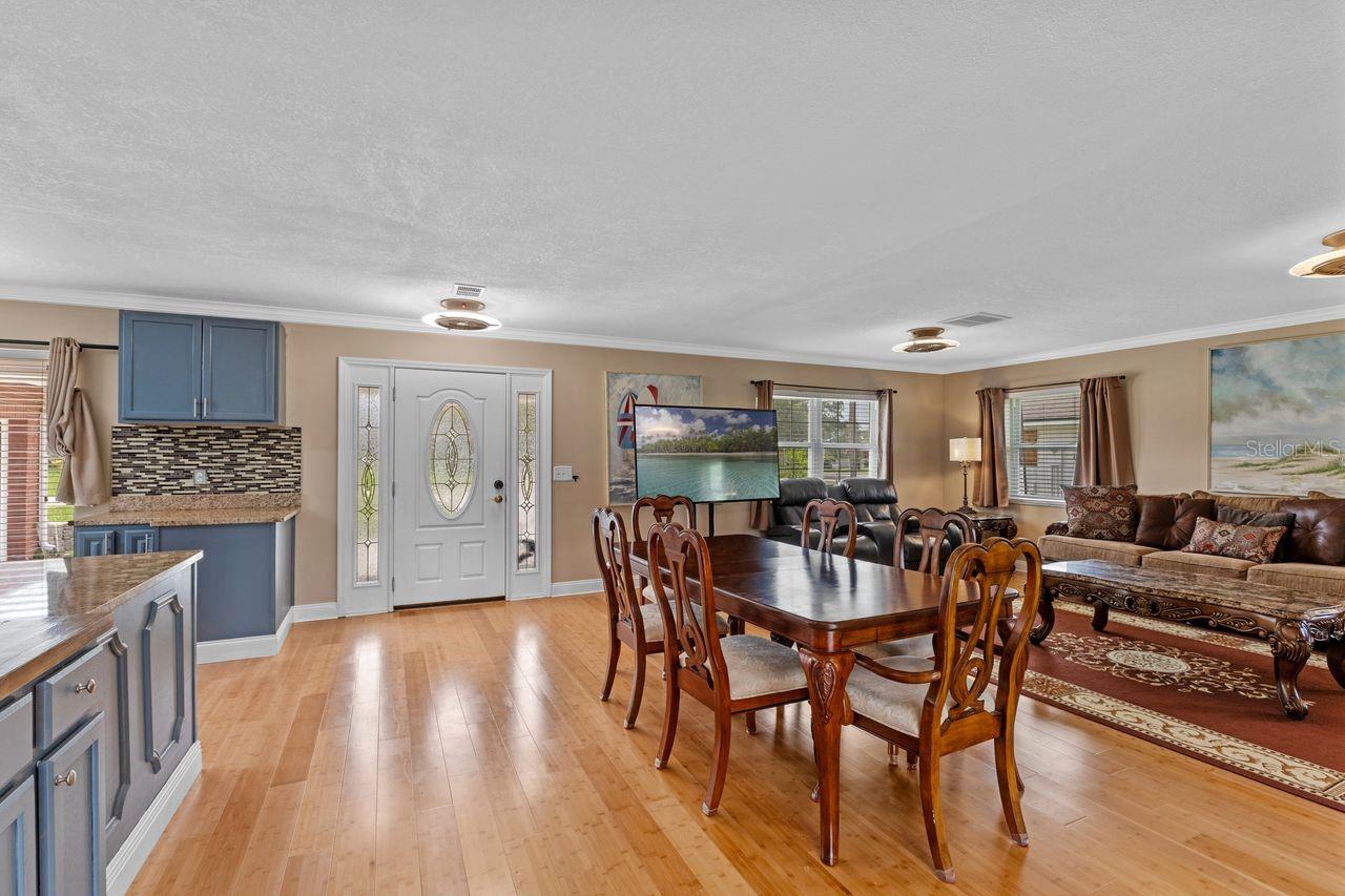 2622 HIBISCUS CT — photo 9