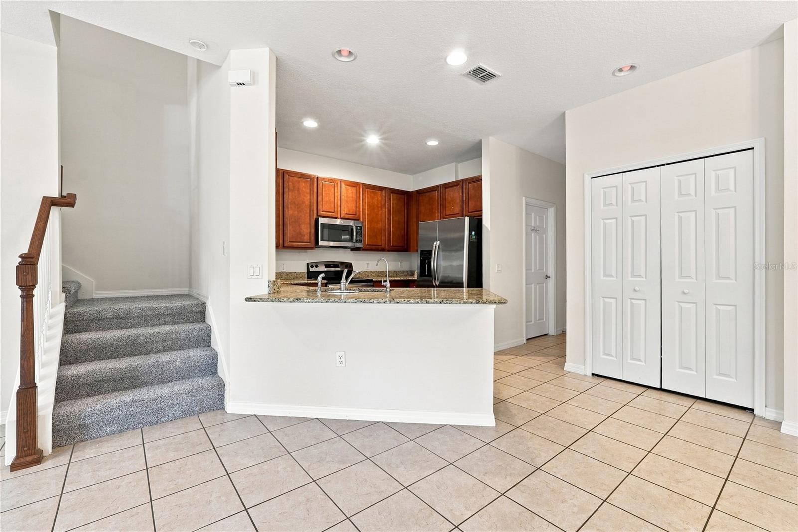 13613 ERIDANUS DR — photo 8