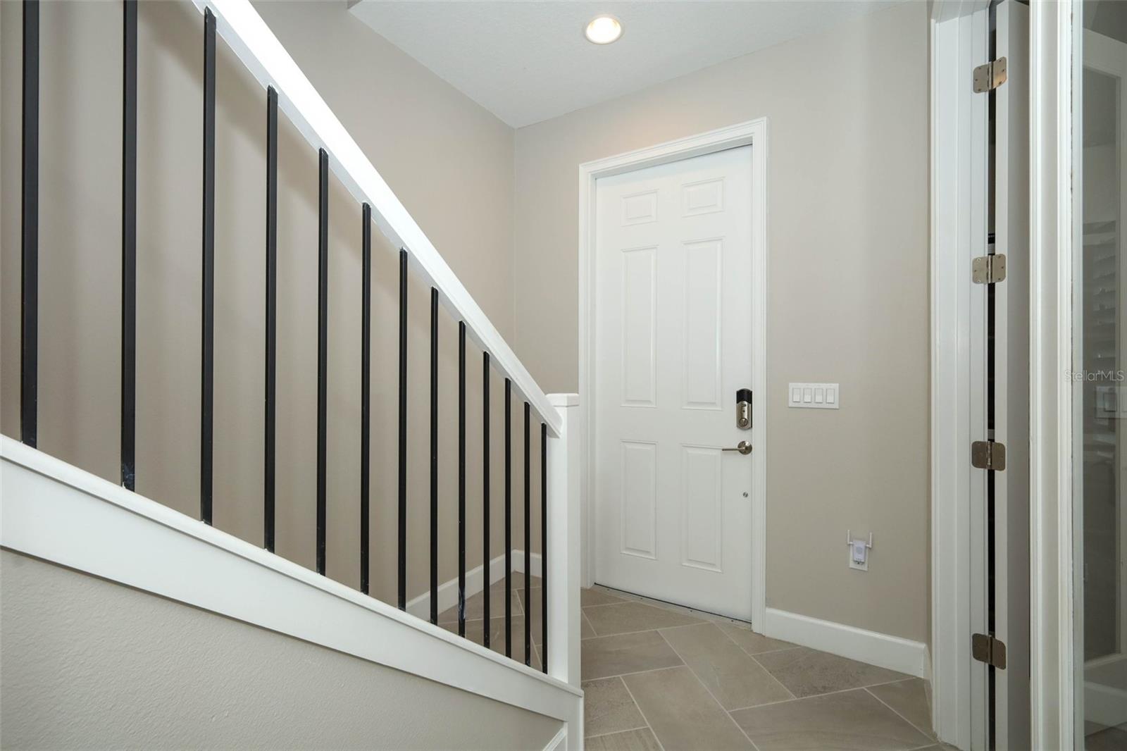 1465 LAKE GEORGE DR — photo 8