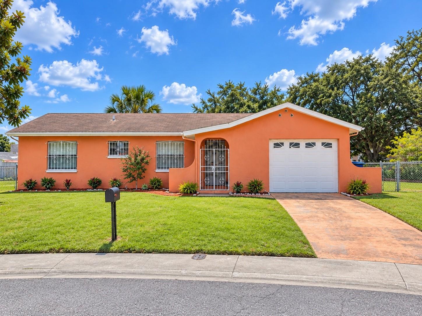 4068 CASTLEGATE DR