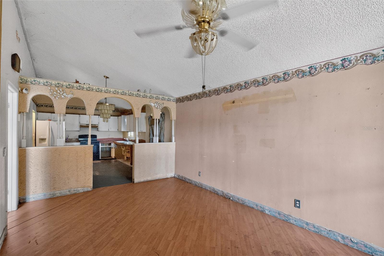 1301 W 11TH ST — photo 5