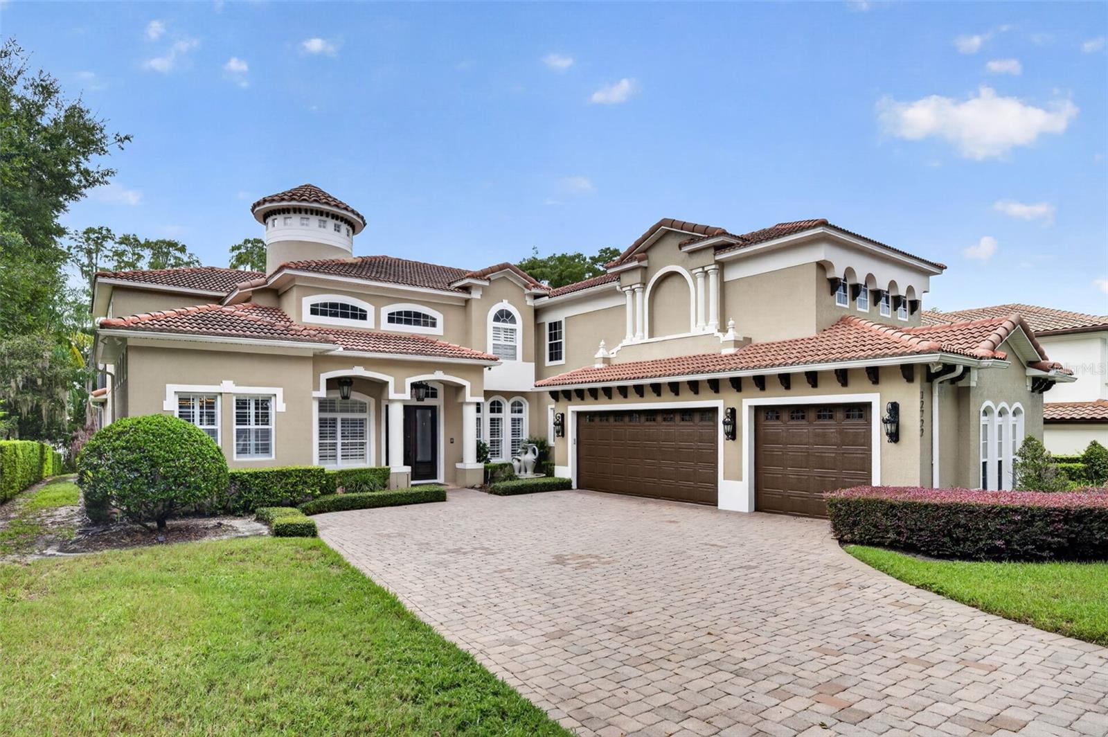12722 S LAKE SAWYER LN