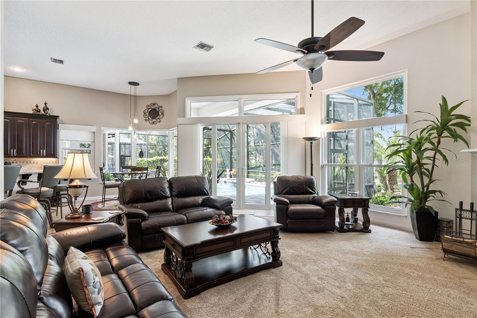 635 CHATAS CT — photo 11